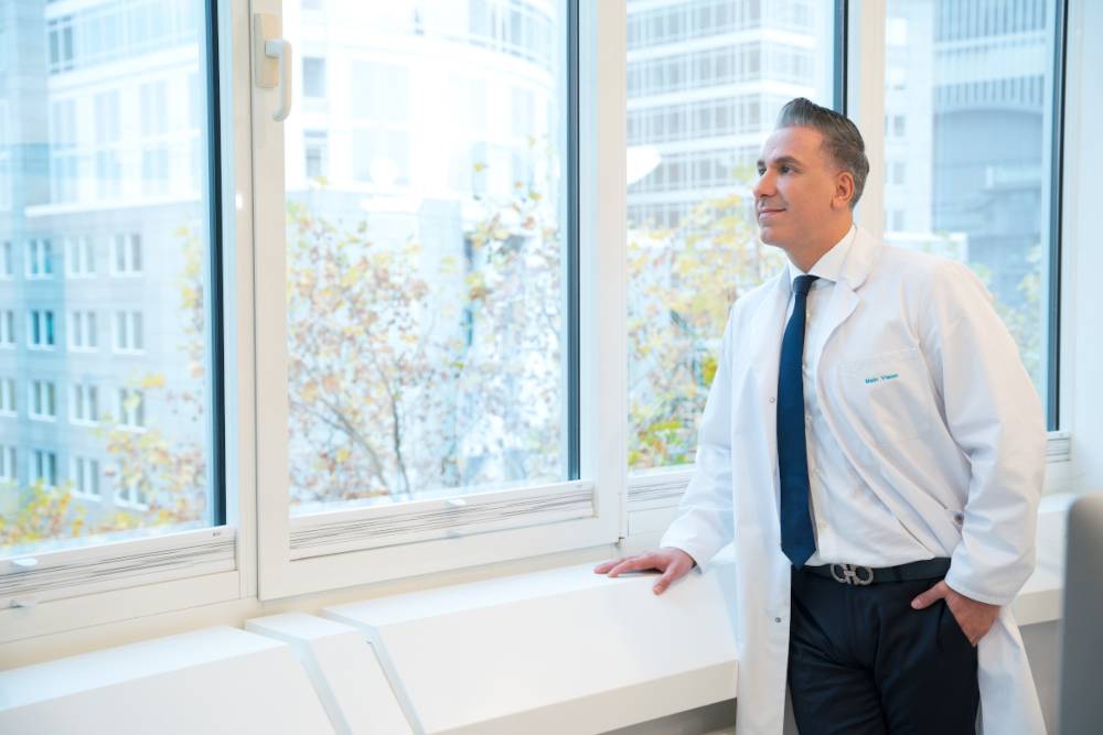 Augenarzt und Augenchirurg Parviz Rafiezadeh in Frankfurt am Main